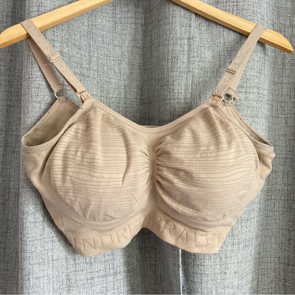 Kindred bravely sublime hand free pumping/nursing bra large
